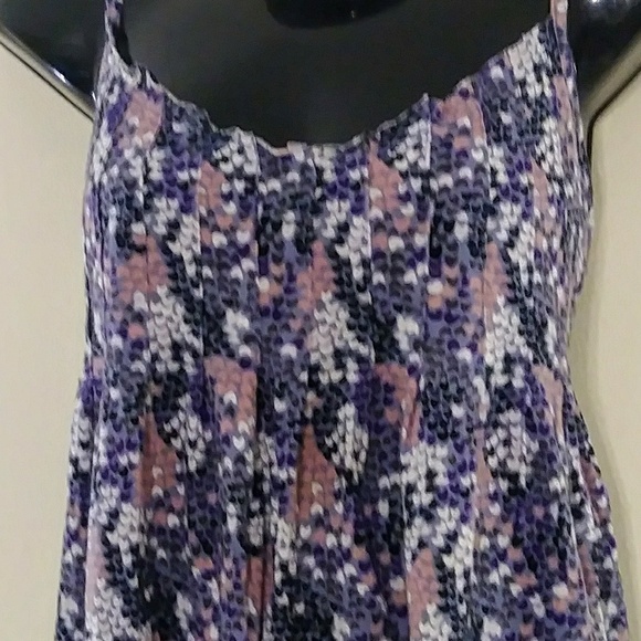 ELLE Blue And Purple Floral Tank Blouse Size Med - Picture 3 of 6